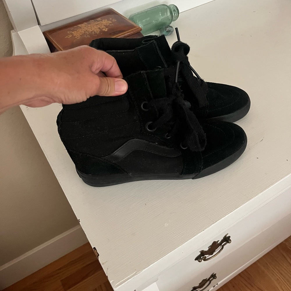 Black High-Top Women's Sneakers
